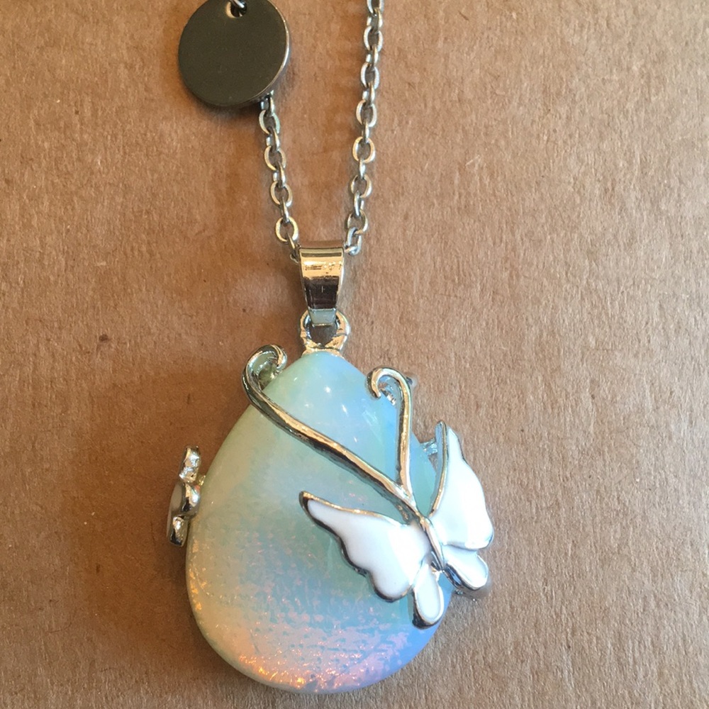 Butterfly Necklace w Initial Charm - Picture 3 of 5